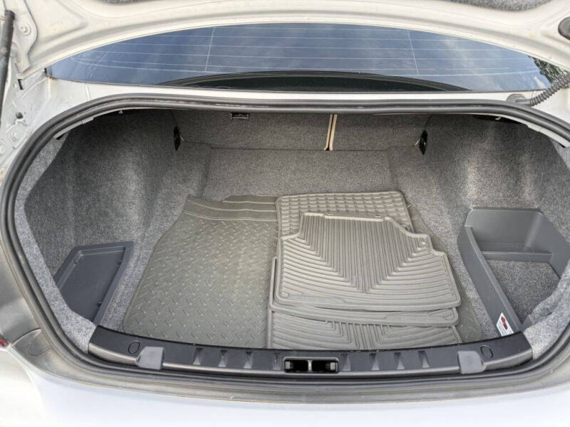 2012 BMW 3 Series 328i