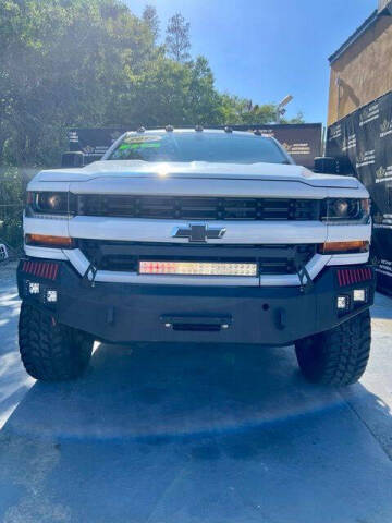 2017 Chevrolet Silverado 1500 Custom