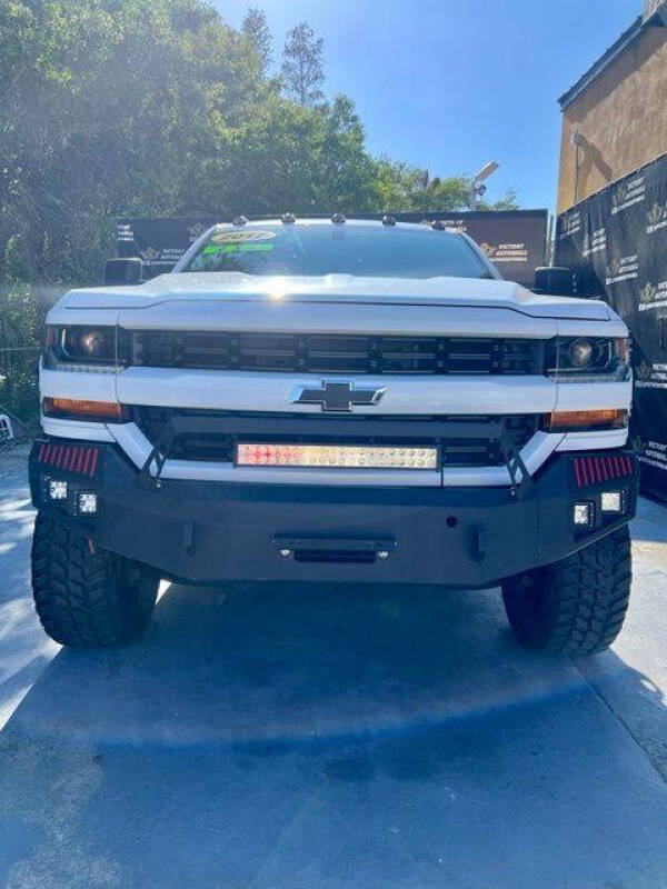 2017 Chevrolet Silverado 1500 Custom