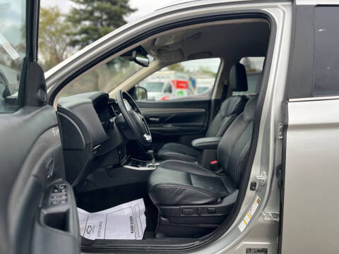 2020 Mitsubishi Outlander SEL
