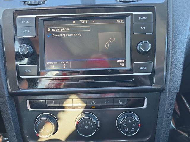 2020 Volkswagen Golf TSI