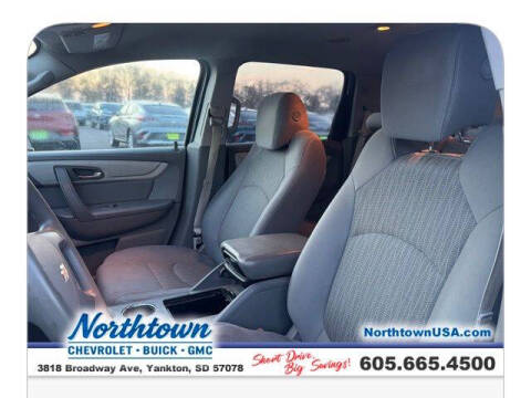 2015 Chevrolet Traverse LS