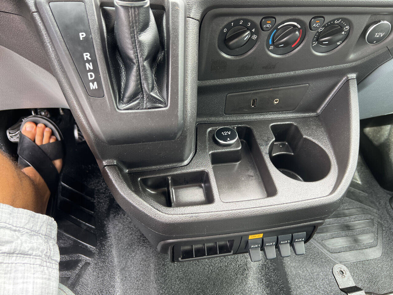 2016 Ford Transit  - $25,900