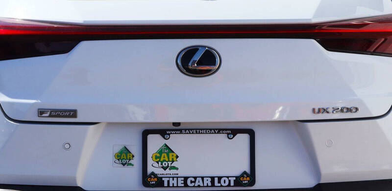 2019 Lexus UX 200 F SPORT