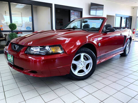 2004 Ford Mustang Deluxe