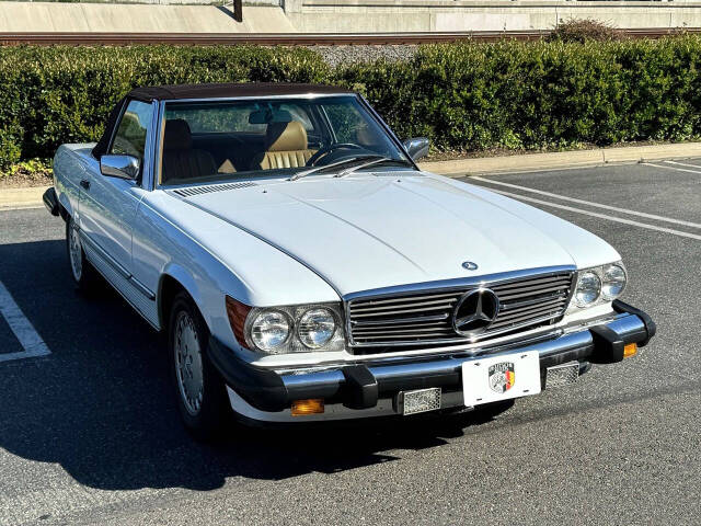 1989 Mercedes-Benz 560-Class for sale at DE AUTOS INC in San Juan Capistrano, CA