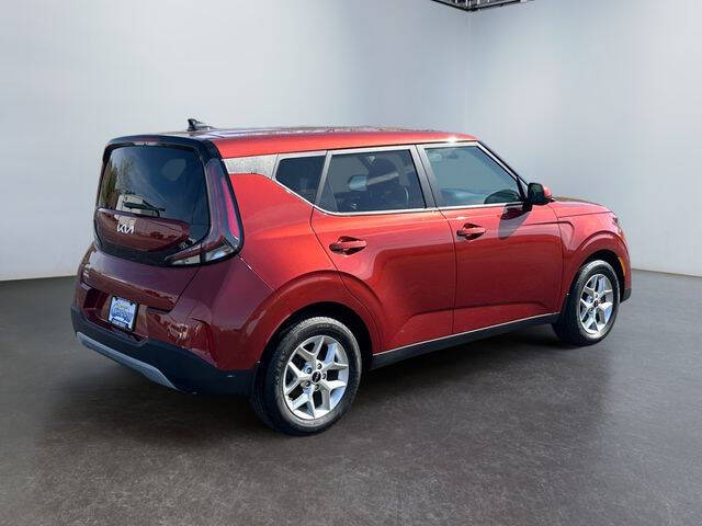 2023 Kia Soul LX