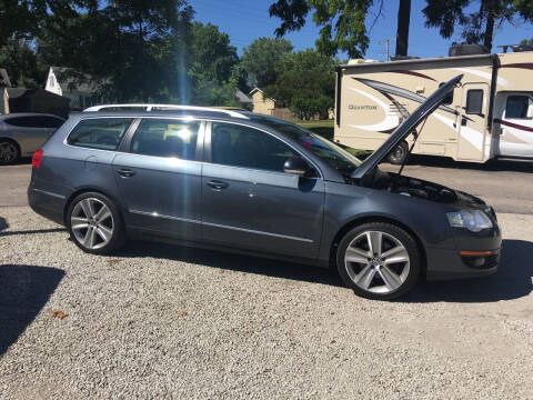 2010 Volkswagen Passat for sale at Antique Motors in Plymouth IN