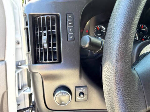 2017 Chevrolet Express LT 3500