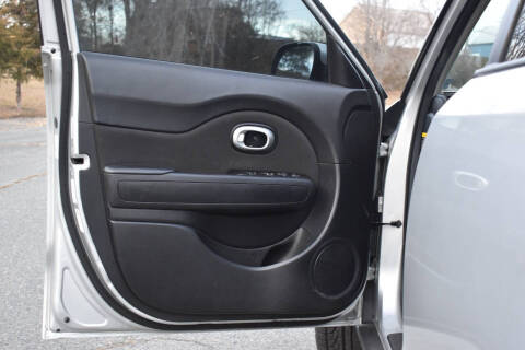 2018 Kia Soul +