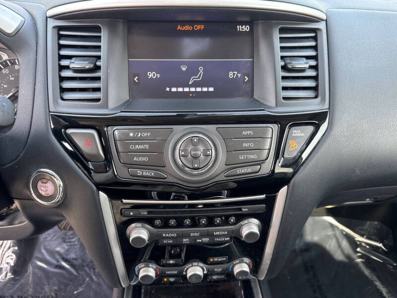 2020 Nissan Pathfinder S