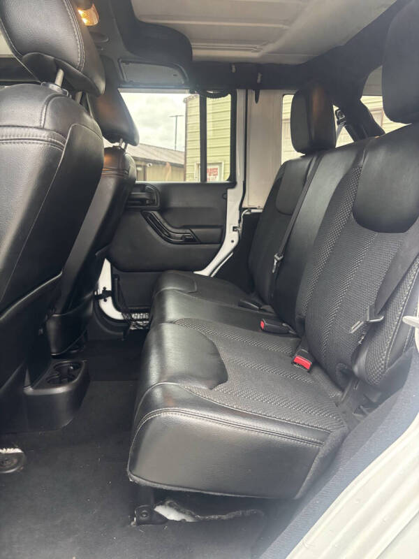 2016 Jeep Wrangler Unlimited Sahara