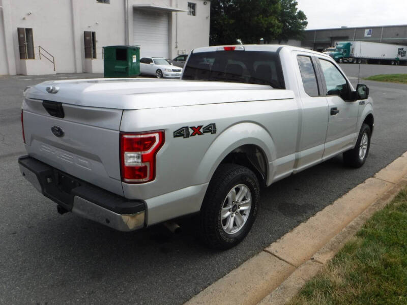 2019 Ford F-150 XLT photo 4