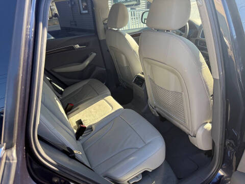 2010 Audi Q5 3.2 quattro Premium Plus