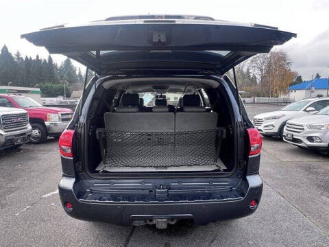 2010 Toyota Sequoia Limited