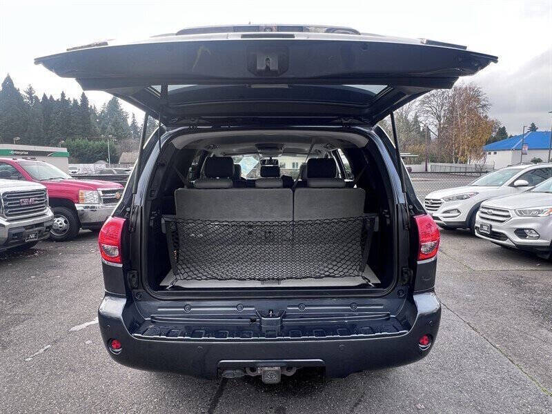 2010 Toyota Sequoia Limited