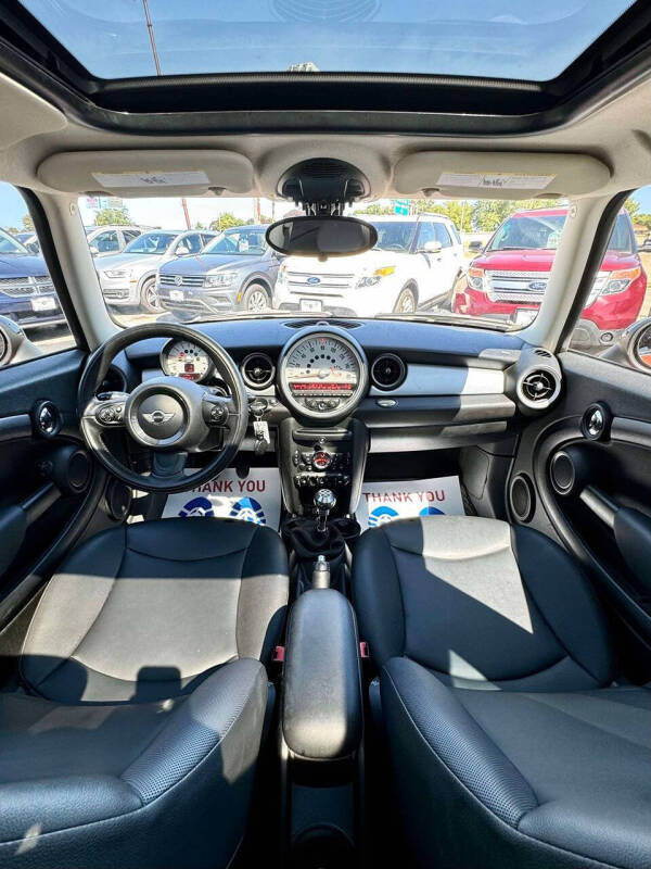 2013 MINI Hardtop Cooper