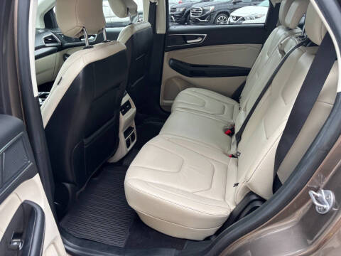 2019 Ford Edge Titanium