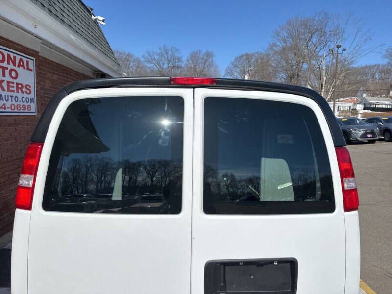 2019 Chevrolet Express 2500
