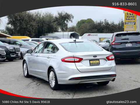 2013 Ford Fusion Hybrid SE