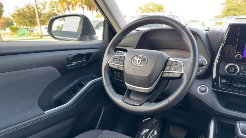 2024 Toyota Highlander