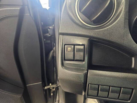 2015 Mazda MAZDA5 Sport