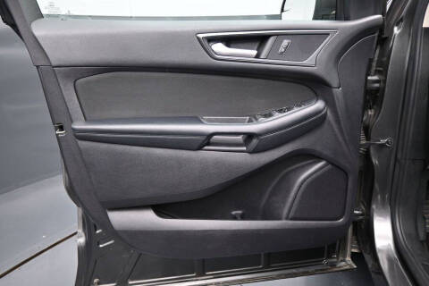 2018 Ford Edge SE