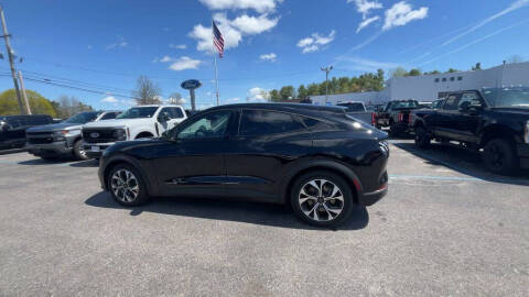 2025 Ford Mustang Mach-E Select
