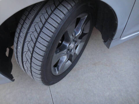 2016 Toyota Sienna SE Premium 8-Passenger