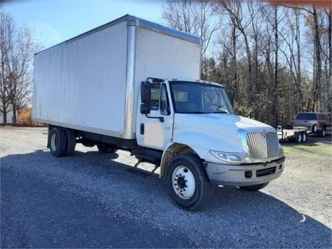 2005 International DuraStar 4200 for sale at Vehicle Network - Allied Truck and Trailer Sales in Madison NC