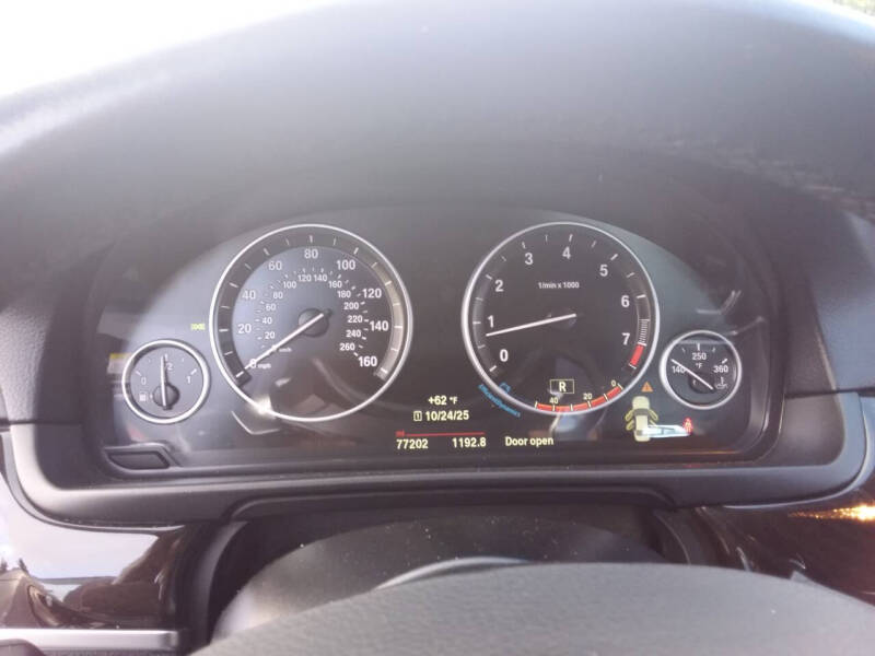 2016 BMW 5 Series 528i