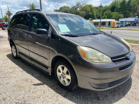 2005 Toyota Sienna LE 7 Passenger