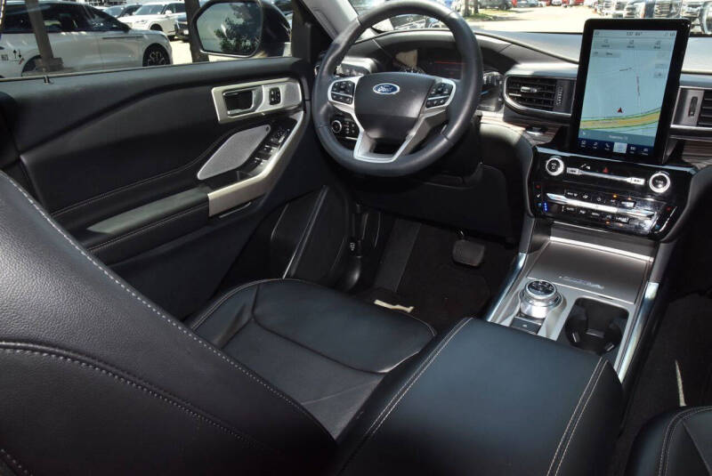 2023 Ford Explorer Limited