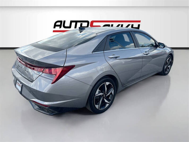 2022 Hyundai Elantra