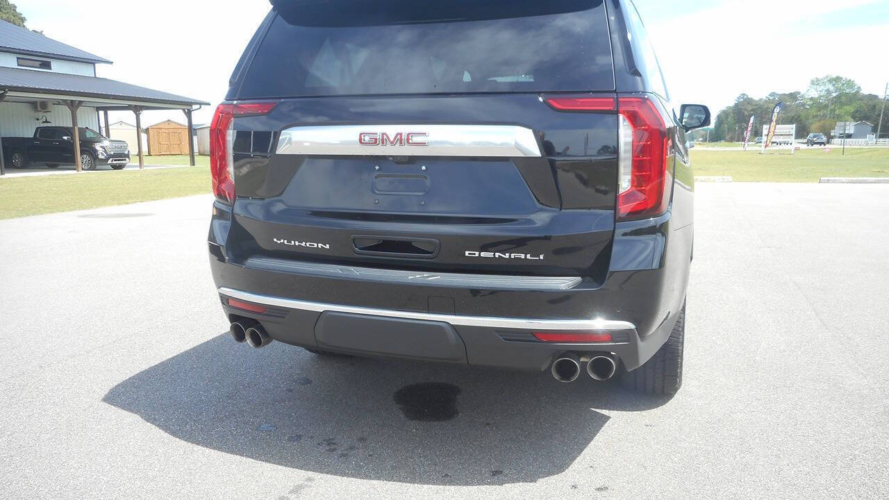 2023 GMC Yukon XL 3
