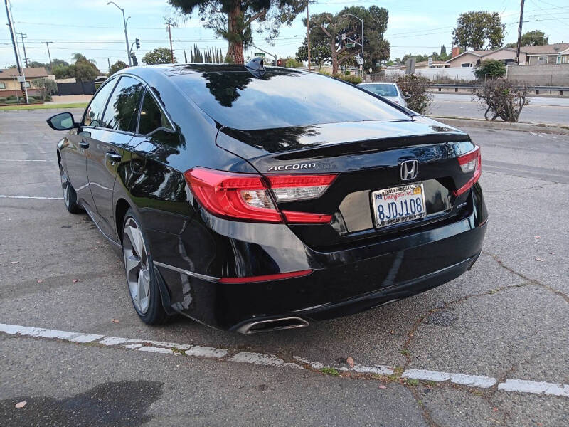 2018 Honda Accord Touring
