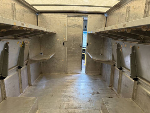 2022 Ford E-Series E-450 SD