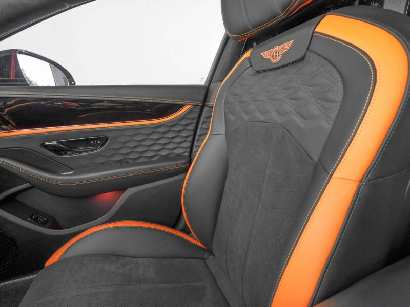 2025 Bentley Flying Spur