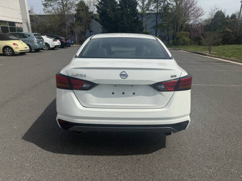 2019 Nissan Altima 2.5 SR