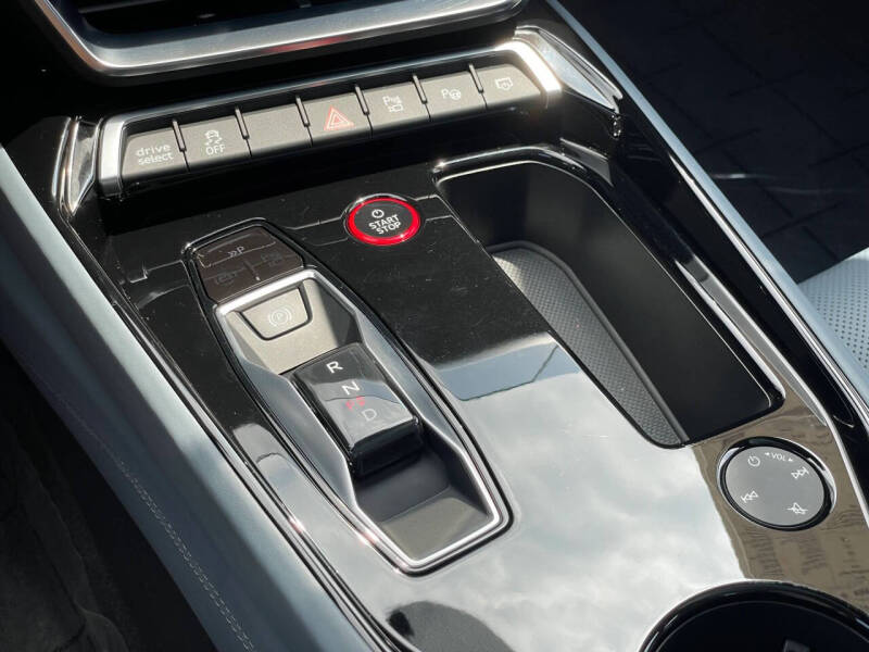 2022 Audi e-tron GT quattro Prestige