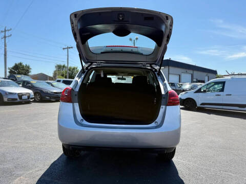 2015 Nissan Rogue Select S