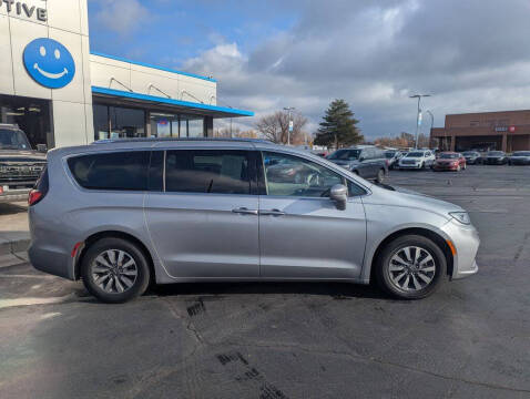 2021 Chrysler Pacifica Touring L