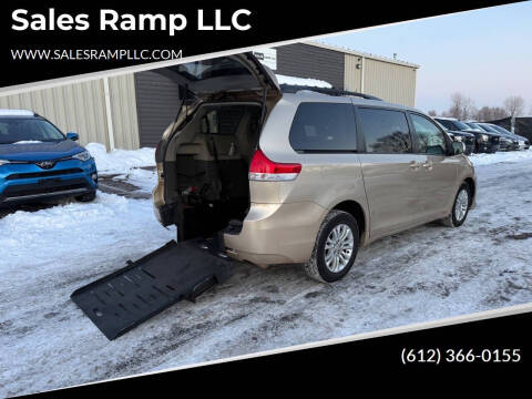 2012 Toyota Sienna LE Mobility 7-Passenger