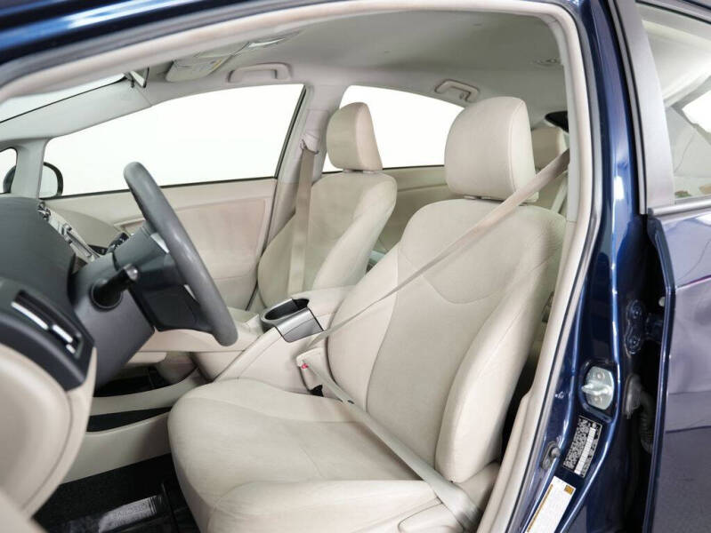 2013 Toyota Prius Two