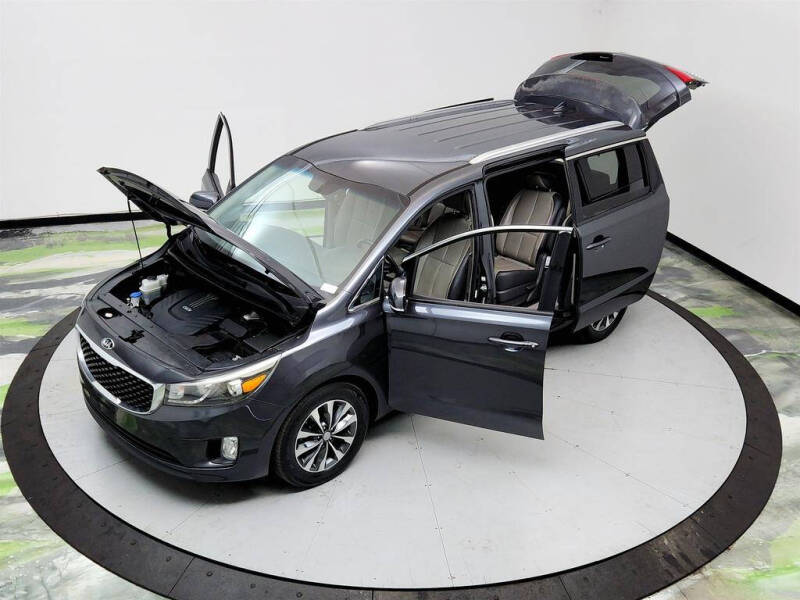 2016 Kia Sedona SX