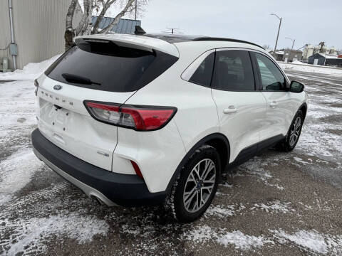 2020 Ford Escape SEL