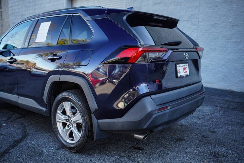 2020 Toyota RAV4 XLE