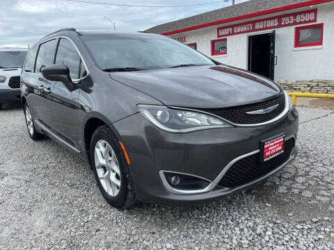 2017 Chrysler Pacifica for sale at Sarpy County Motors in Springfield NE