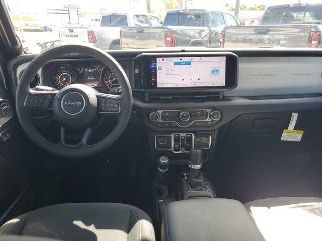 2025 Jeep Gladiator Sport S