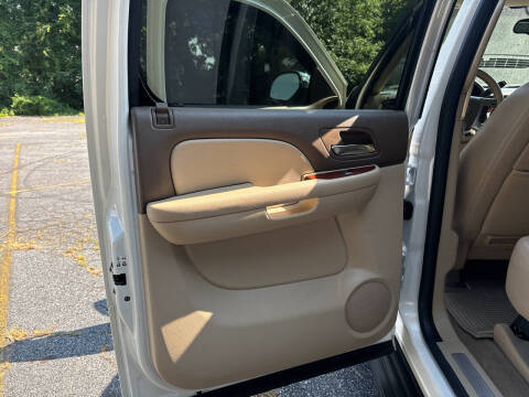 2012 Chevrolet Avalanche LTZ